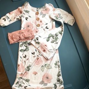 Caden Lane Set (Gown, Robe, Blanket, bow) 0-3M